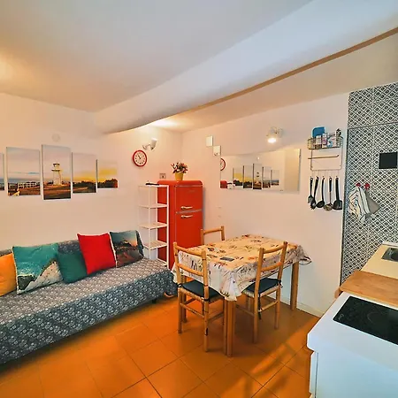 Apartment Casa Del Pescatore A 100m Dal Mare 011016-lt-0569 *